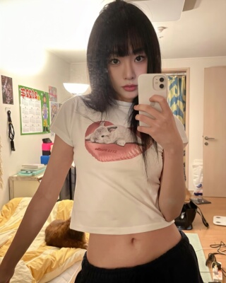 可爱慵懒兔兔修身短袖