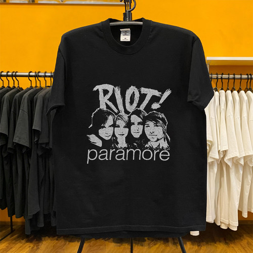 美式复古流行朋克Paramore Riot乐队黑白人像印花街头风棉短袖T恤