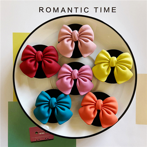 ins韩风公主蝴蝶结立体气囊支架支撑适用桌面手机配件通用粘贴式