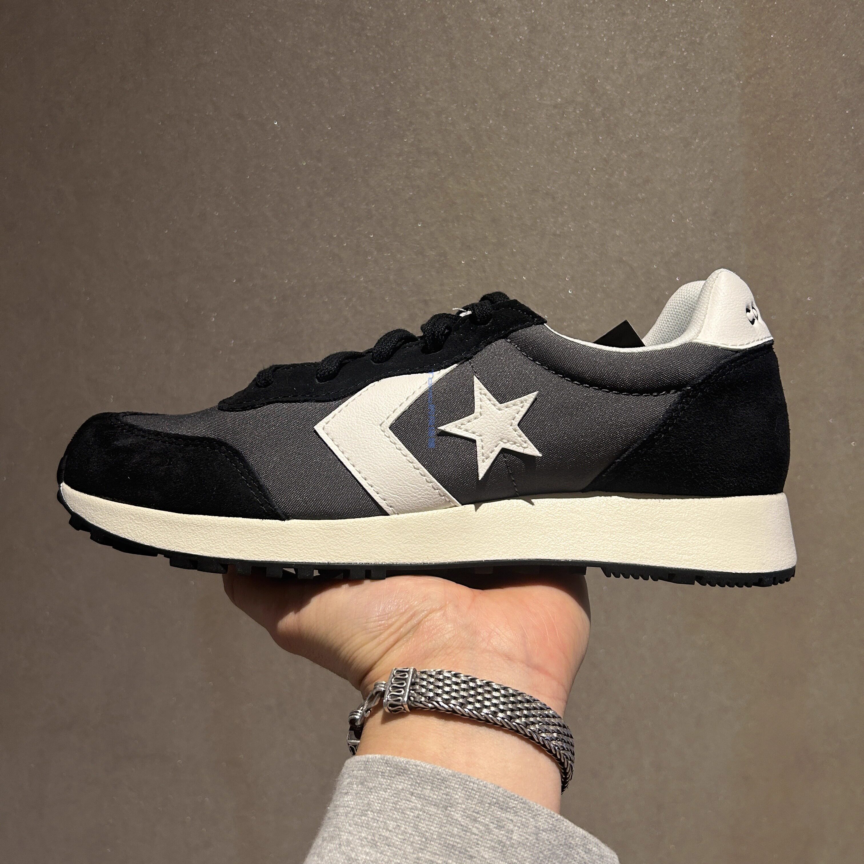 CONVERSE匡威2025春季Omega Trainer Ox学院复古跑步鞋A13378C