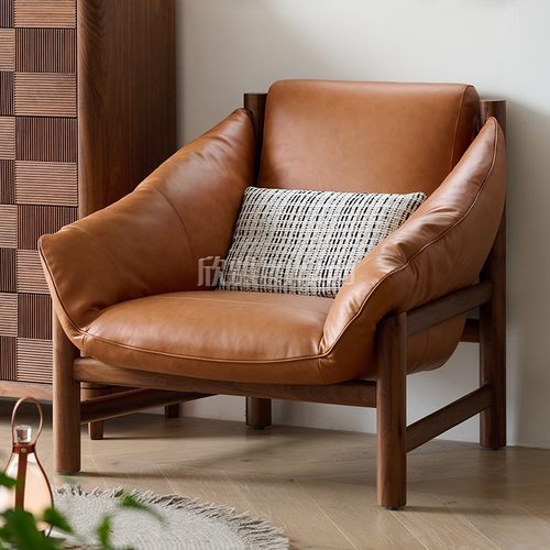 欣雅图黑胡桃木真皮休闲椅