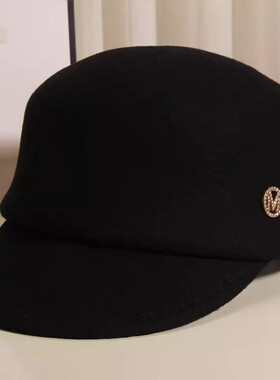 秋冬白色羊毛尼马术帽休闲M标鸭舌帽百搭英伦报童帽羊绒毡帽黑色