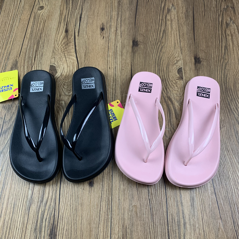 女士细带夹板沙滩平底外穿人字拖