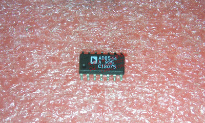 AD8544A    全新现货 {保质量} 欢迎购买