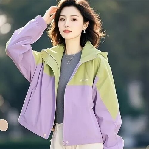 冲锋衣女洋气休闲紫色连帽外套