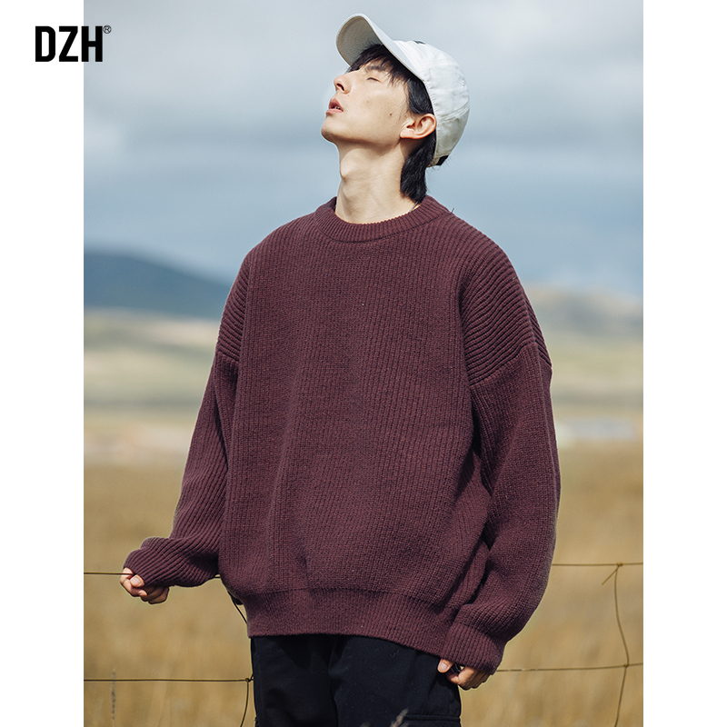 宽松版型纯色打底圆领毛衣