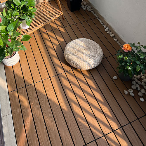 室外共挤庭院拼接露台