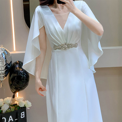 2026新款主持人演出晚礼服裙白色艺考声乐国风古筝演奏演出服长款