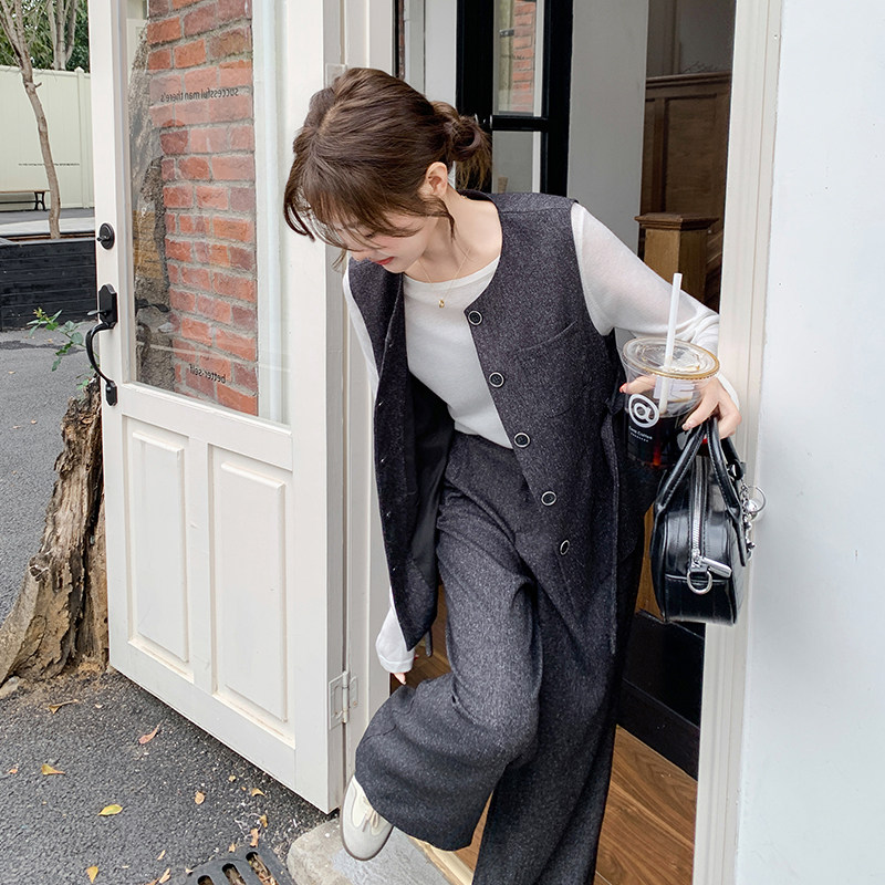 2026年秋三件套套装2C066-3008-P185-K268,女装套装/套裙,2C066