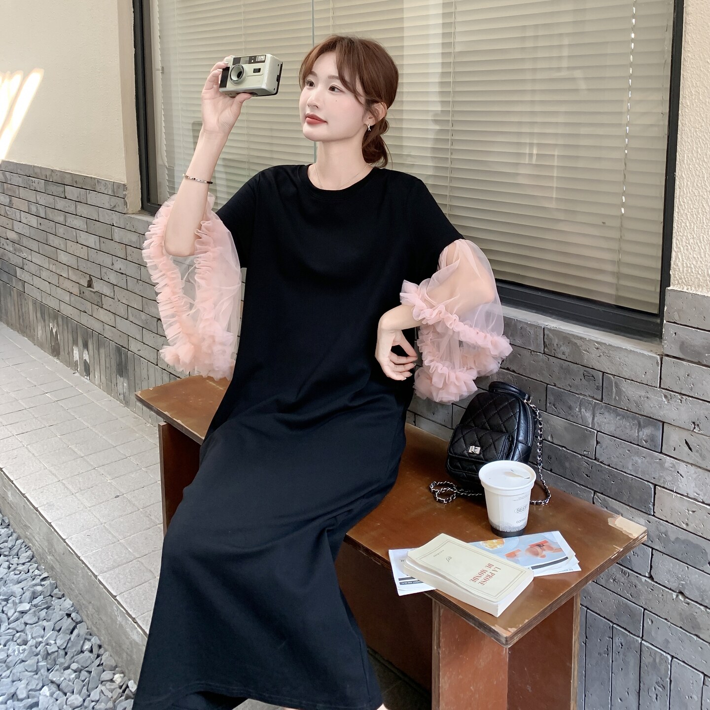 气质复古淡人时髦撞色网纱拼接连衣裙女2025夏季黑色高级感连衣裙,女装连衣裙,2C066