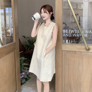 夏季新款韩系氛围感穿搭时尚大方得体气质感彩色钉珠小香风连衣裙图片