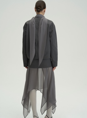 PIECE MIND 深v拼接小飘领氛围感短款上衣外套