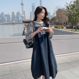 韩版减龄灯笼牛仔背带长裙套装女2025夏季新款显瘦条纹T恤两件套图片