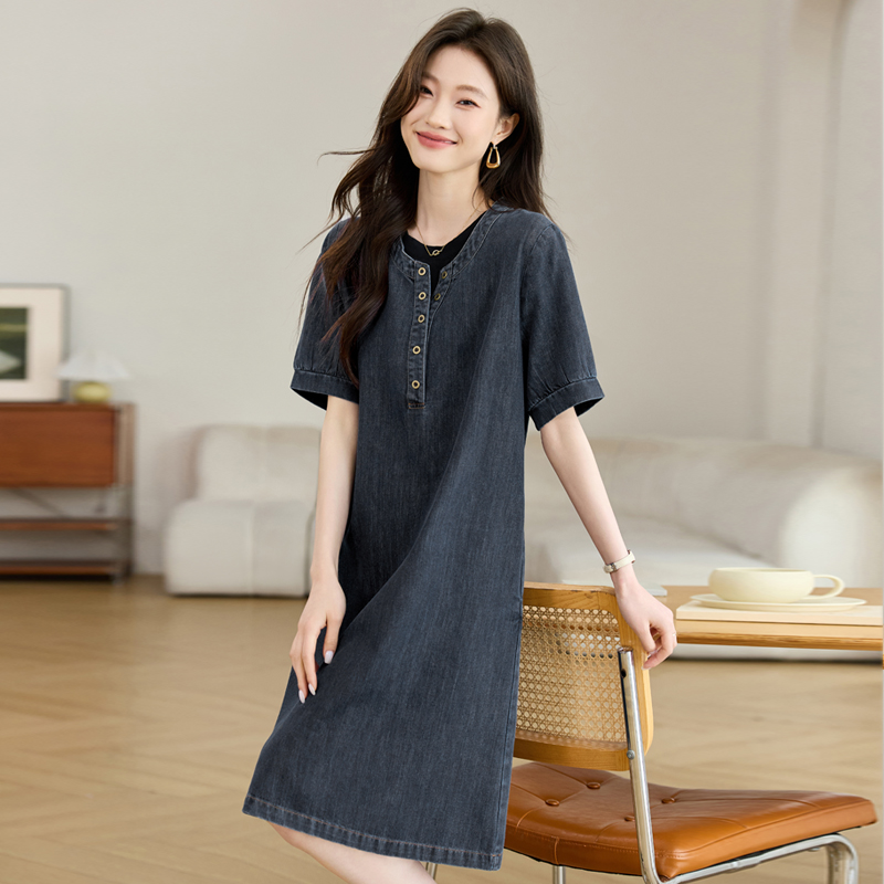 假两件时尚牛仔连衣裙女夏季薄款中长款中年妈妈遮肚宽松减龄裙子