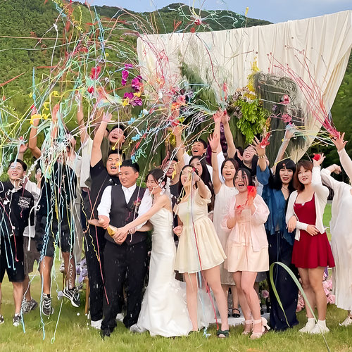 手抛彩带创意生日派对婚礼礼花枪