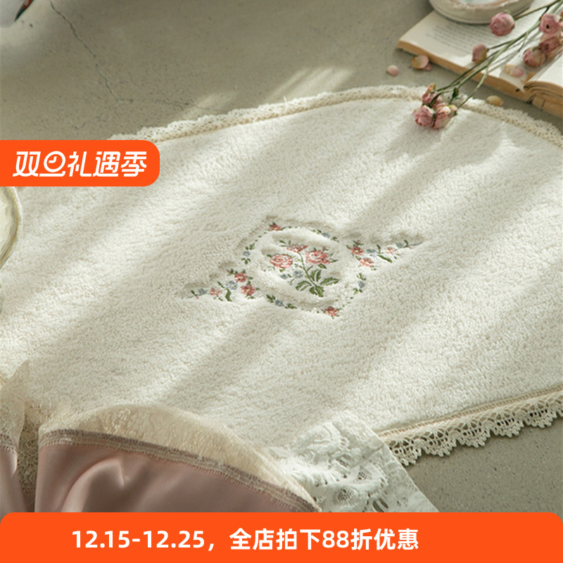 韩国地垫入户门厅家用蕾丝刺绣玫瑰椭圆形脚垫客厅卧室花边小地毯