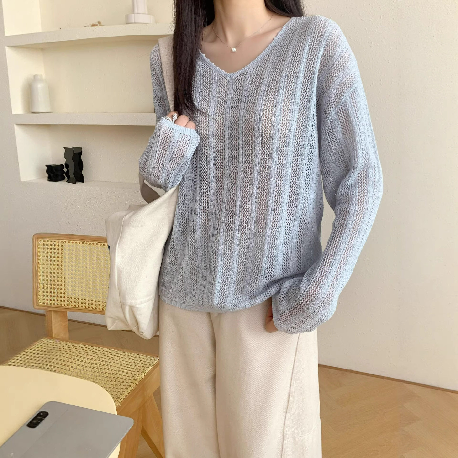 原创天丝亚麻透视针织衫女V领春夏薄款镂空宽松罩衫t恤长袖慵懒风