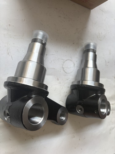三菱叉车F18C F14E FD30NT 2-3吨 转向节 羊角 91E43-10200/13300