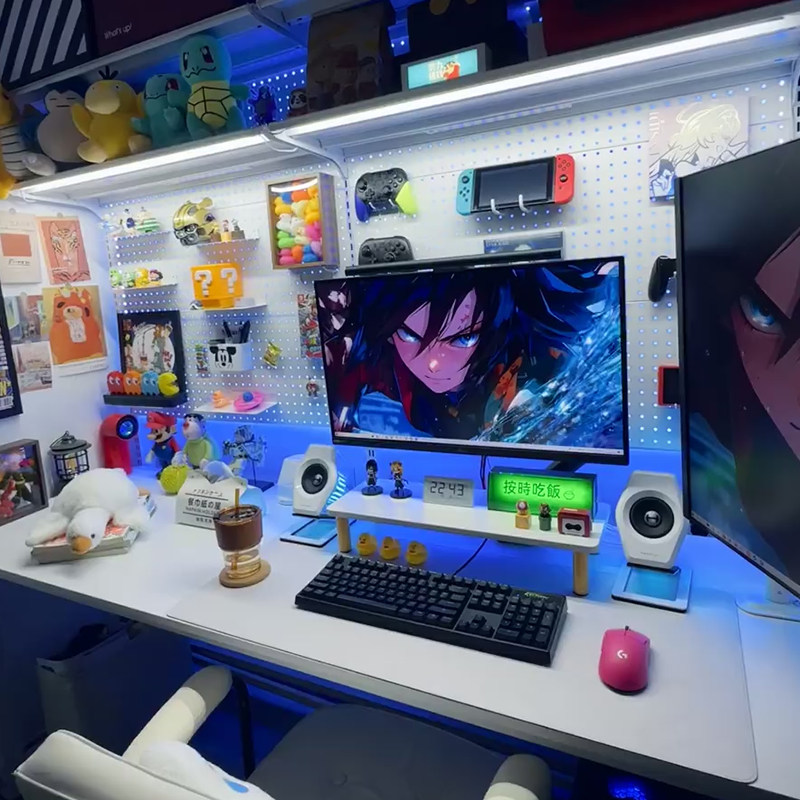 贫穷美学 洞洞板电竞桌台式电脑桌书桌书架桌搭白色金属主机架子