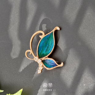 暮山溪┛莳翠孔雀羽毛仿点翠蝴蝶胸针锆石新中式复古国风