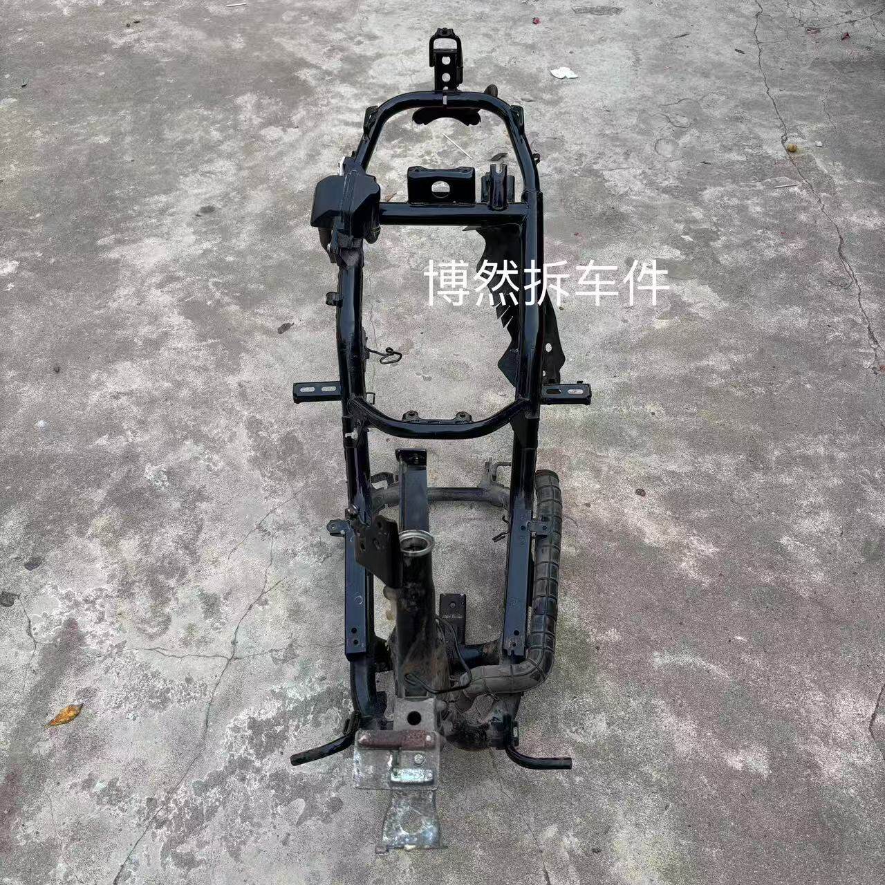 适用五羊本田WH125T-3A/3B/5A/6佳颖/喜俊/喜致/酷影车架大梁大架