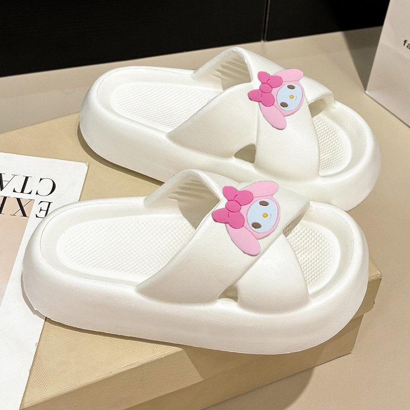 夏季踩屎感防滑交叉拖鞋情侣平底轻便休闲日常女居家外穿通用凉鞋