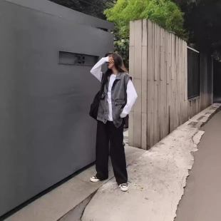 bf宽松百搭马甲韩版马夹春秋季无袖潮女2026牛仔坎肩外穿外套工装
