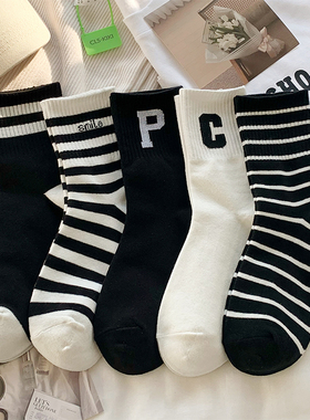字母P黑色袜子女中筒春秋棉袜ins潮韩版情侣日系百搭运动冬款长袜
