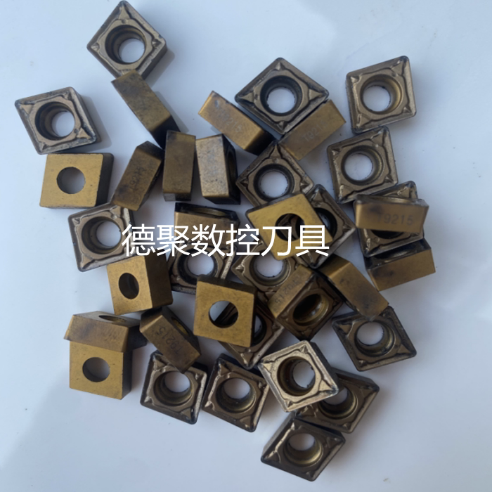 进口二手数控刀片东芝CCMT09T3089125菱形内孔刀头钢件镗孔车刀粒图片