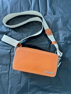 男式 jacquemus斜挎单肩包帆布宽肩带休闲百搭牛皮相机包 2024新款