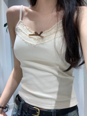 带胸垫别致春秋季无袖打底衫甜辣