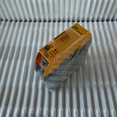 1x pilz PNOZ m EF Multi Link 24VDC 772120 Erweiterungsmodul