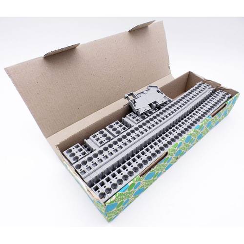 46x Phoenix Contact ST 6 3031487 Durchgangsklemme -unused-