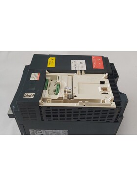 施耐德 ATV71LD11N4Z Altivar 71 模块优惠 UPS 航运