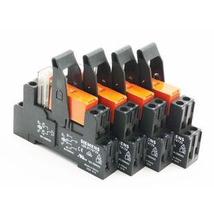 4x Siemens RT78725 Sockel + RT424024 Steckrelais + EM 18 Lei