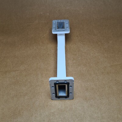 Seatel 122975-7 波导 WR-137,90 Deg H 带 8 x2。
