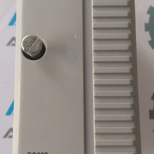 1Pz ABB USATO 3BSE071501R2 BC820K01 Unit Di Interconnessione