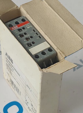 1Pc Nouveau ABB 1SVR630010R0200 Relais De Temps Multifonctio