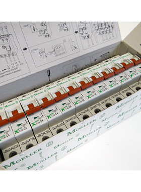 12 x Moeller PLSM-C4-DW 4A 10kA 1Pol. Leitungsschutzschalter