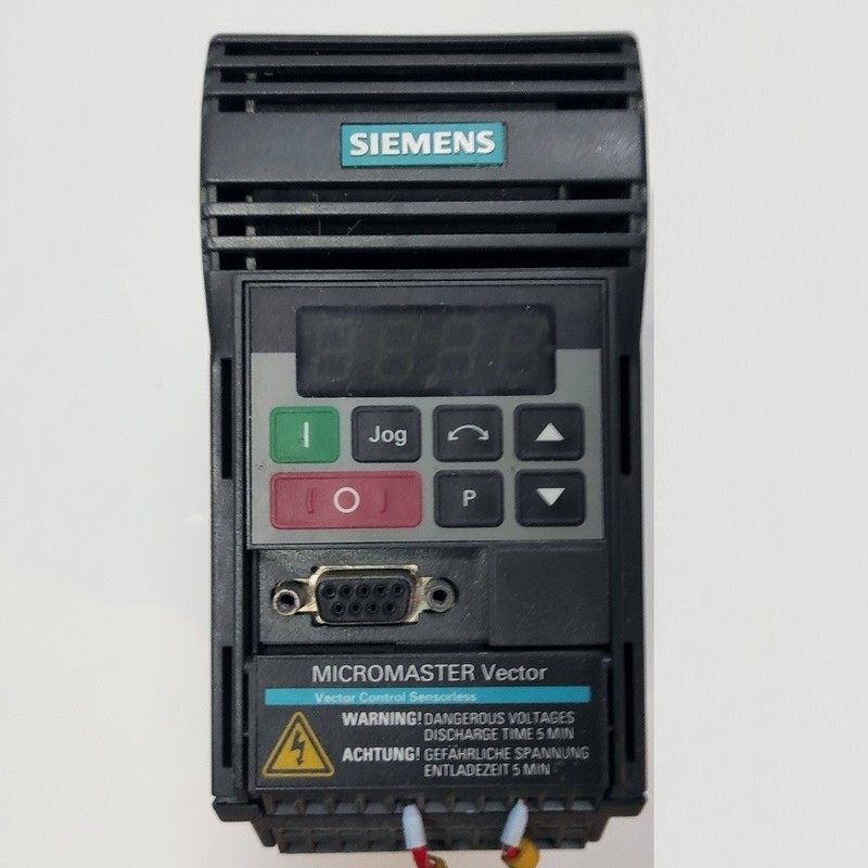 ?▄?▄? SIEMENS MICROMASTER - 6SE3213-6CA40 - 6SE3 213-6CA40