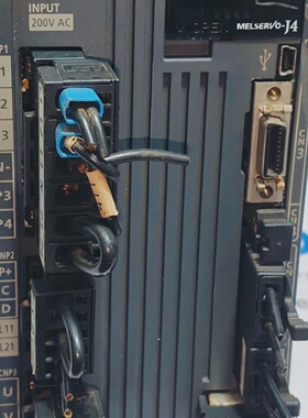 Mitsubishi MRJ4200B MELSERVOJ4 2Kw 3 Phase AC200240V AC Serv
