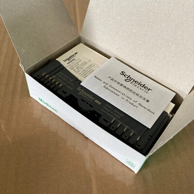 1x Schneider Modicon STBDDI3725KC 24VDC IN 16PT BASIC KIT