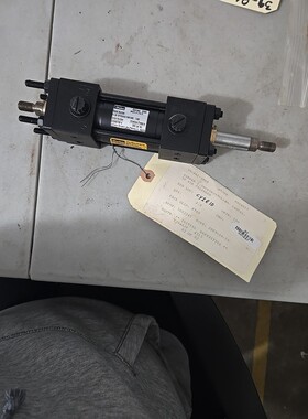 PARKER CYLINDER 01.50 CKTB2ANU14M14MC 全新