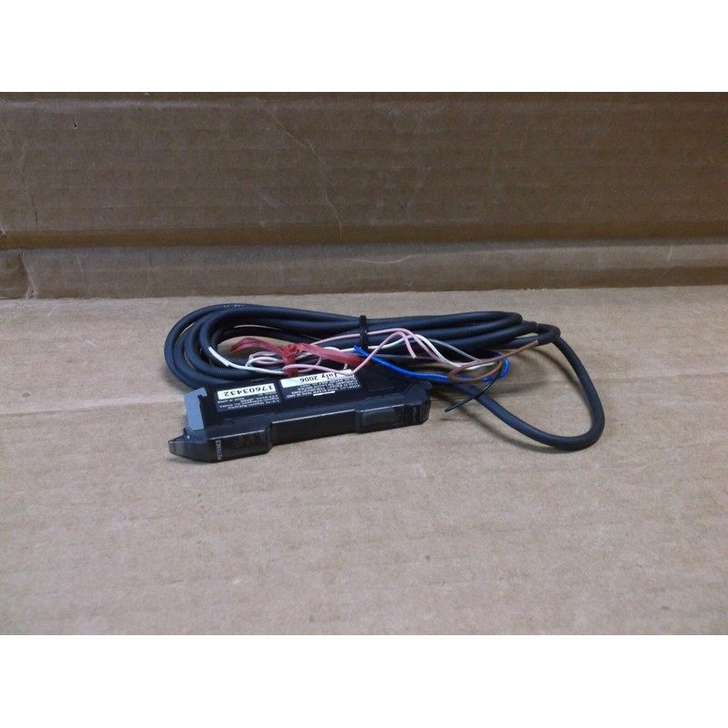 -11SAP Keyence 全新光电光纤传感器开关放大器 11SAP