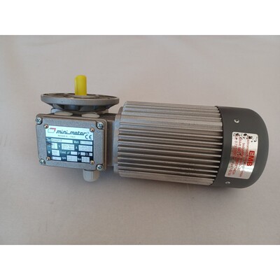 Drehstrommotor mini motor MC440P3T 180/216W 230/400V Neu