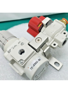 Lam 772-076834-001,SMC AR30-N03-YZ-8 Reg Assy 压力表,二手,中