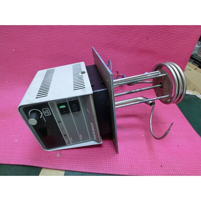 PolyScience 9105 温度控制器,240 V,50Hz,5A,1Ph,二手, + 94