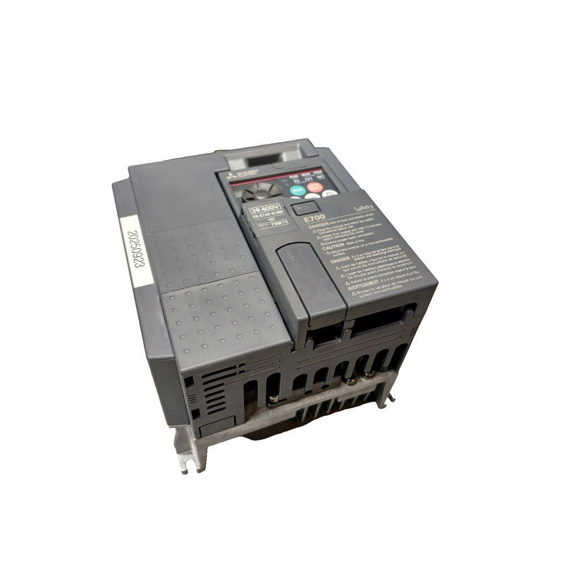 Mitsubishi FR-E740-016SC-EC TC101A820G61 Umrichter Controlle