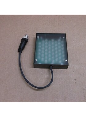 LEDIA80X80W 横幅演示 PresencePLUS 80 毫米 x 80 毫米红外区域