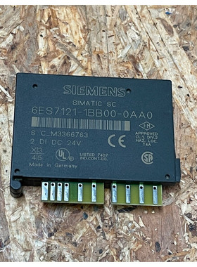 8xPCs Siemens – 6ES7?121-1BB00-0AA0 – Simatic ET?200SC Ele